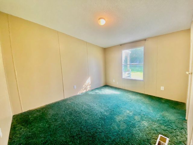 521 County Road 3070, Crockett, TX 75835