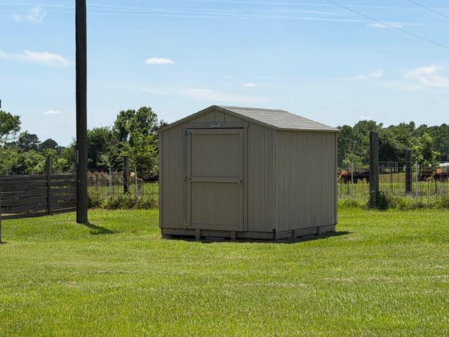 521 County Road 3070, Crockett, TX 75835