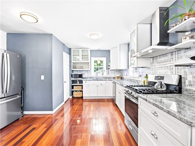 44 Ruth Avenue, East Providence, RI 02916
