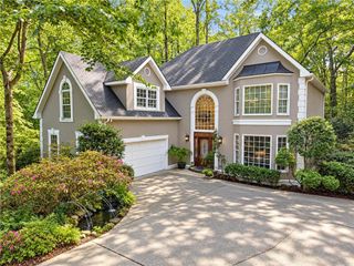 5475 Hampstead Way, Johns Creek, GA 30097