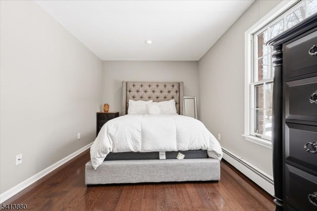 79 Melrose Dr, Chester Twp., NJ 07930