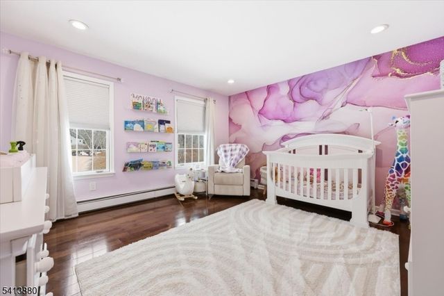 79 Melrose Dr, Chester Twp., NJ 07930