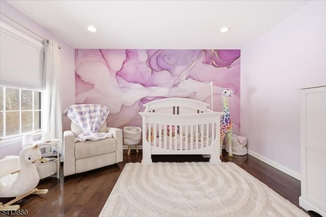 79 Melrose Dr, Chester Twp., NJ 07930