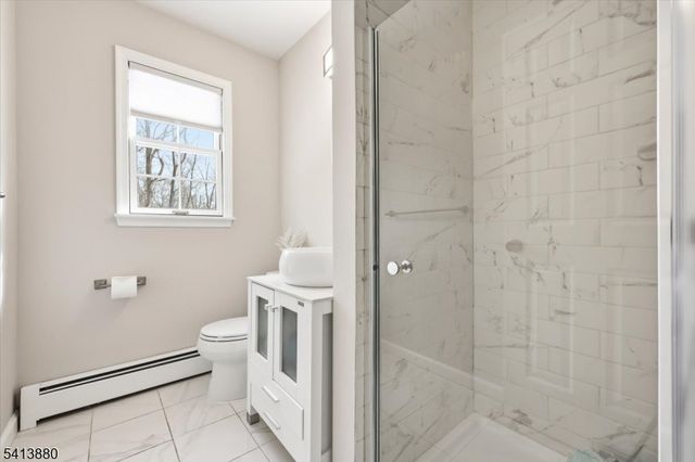 79 Melrose Dr, Chester Twp., NJ 07930