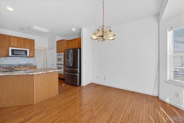 2450 Dunheath Lane, O'fallon, MO 63368