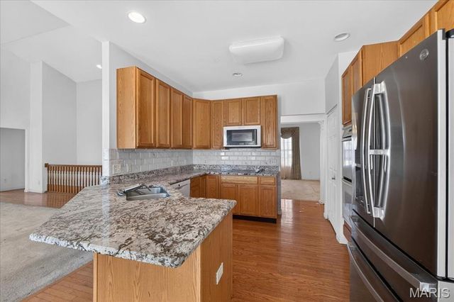 2450 Dunheath Lane, O'fallon, MO 63368