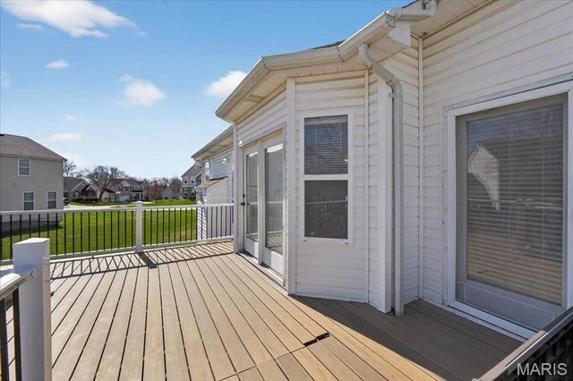 2450 Dunheath Lane, O'fallon, MO 63368