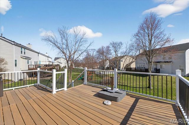 2450 Dunheath Lane, O'fallon, MO 63368