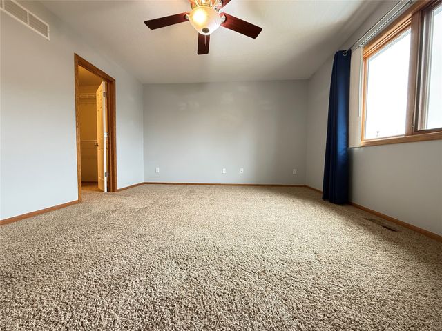 736 SE Ponds Edge Lane, Ankeny, IA 50021