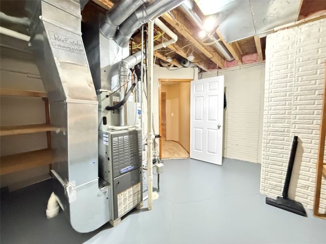 736 SE Ponds Edge Lane, Ankeny, IA 50021