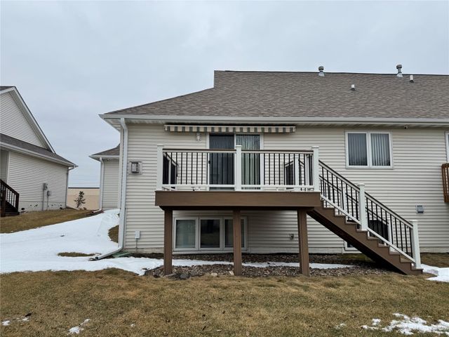 736 SE Ponds Edge Lane, Ankeny, IA 50021