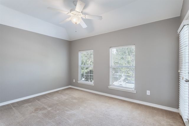 1240 Hayden Lane, Savannah, TX 76227