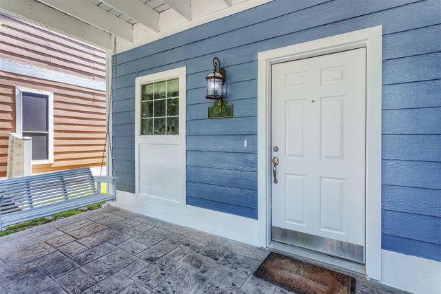 1240 Hayden Lane, Savannah, TX 76227