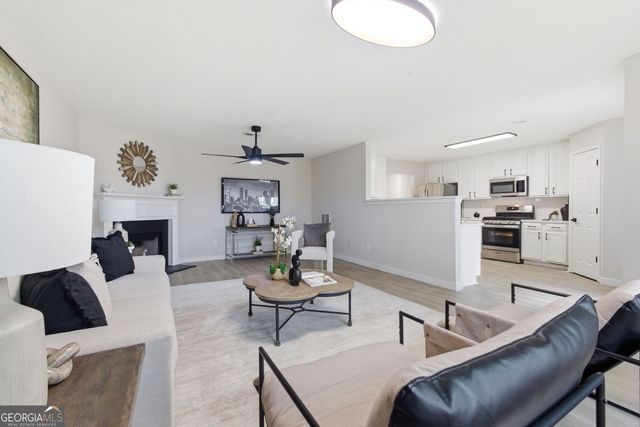 7054 Cavender Drive SW, Atlanta, GA 30331