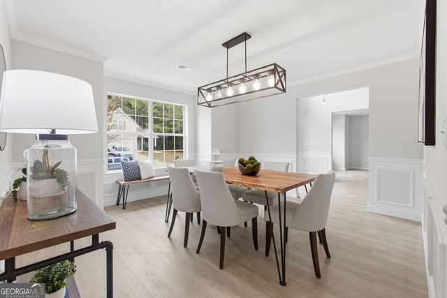 7054 Cavender Drive SW, Atlanta, GA 30331