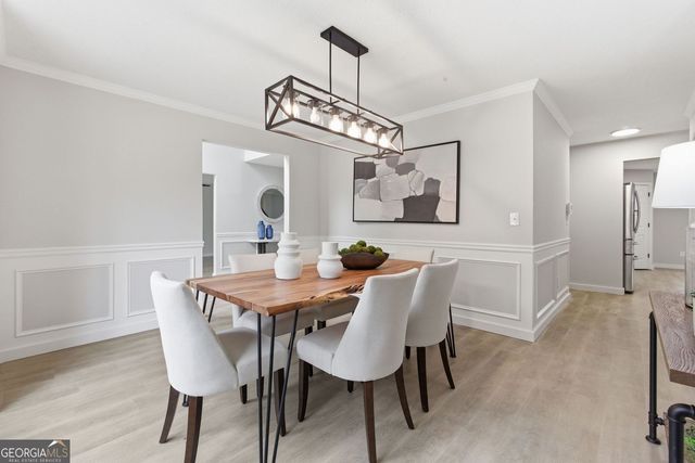 7054 Cavender Drive SW, Atlanta, GA 30331