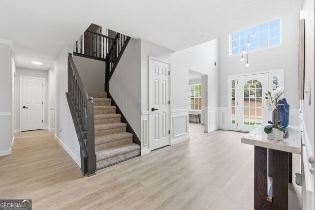 7054 Cavender Drive SW, Atlanta, GA 30331