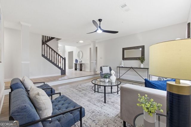 7054 Cavender Drive SW, Atlanta, GA 30331