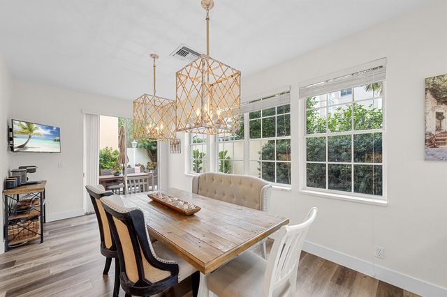 7 Via Tivoli, Palm Beach Gardens, FL 33418