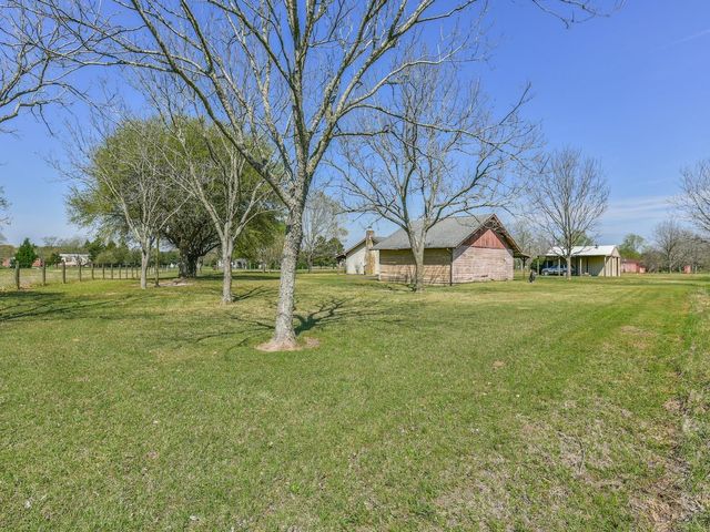18014 Domino Road, Waller, TX 77484