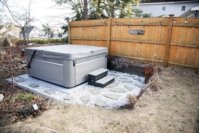 11 Edgehill Rd, Swampscott, MA 01907