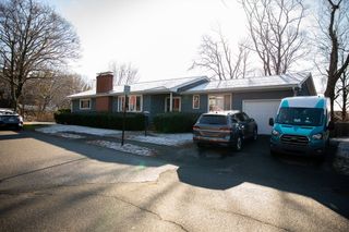 11 Edgehill Rd, Swampscott, MA 01907