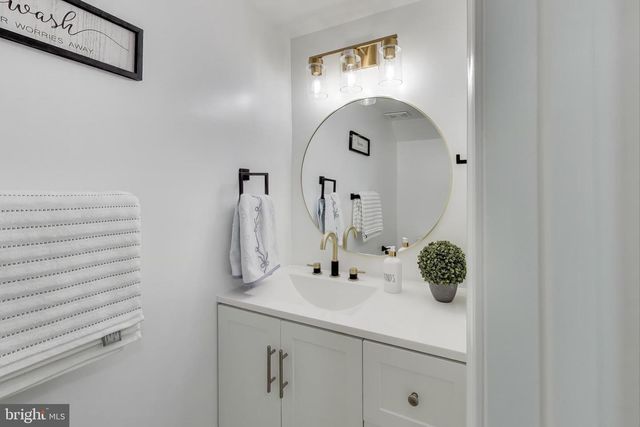 6114 RED SQUIRREL PL, Waldorf, MD 20603