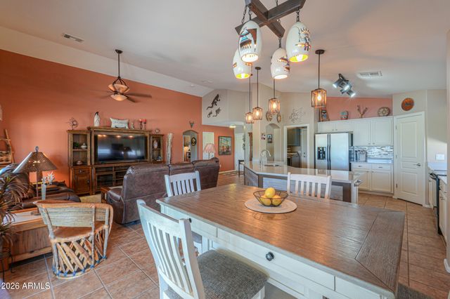 297 N SAN JUAN Trail, Casa Grande, AZ 85194