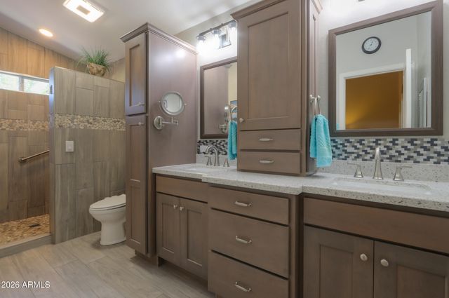 297 N SAN JUAN Trail, Casa Grande, AZ 85194
