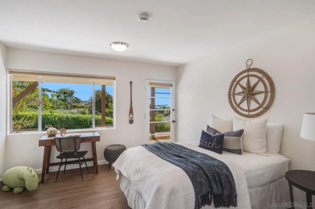 1117 Solana Dr., Del Mar, CA 92014