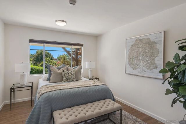 1117 Solana Dr., Del Mar, CA 92014
