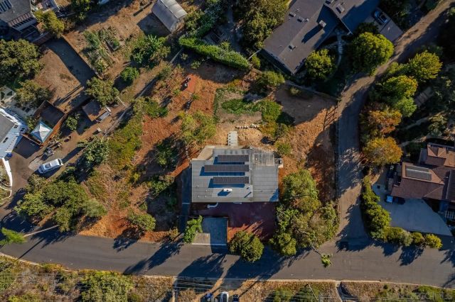 1117 Solana Dr., Del Mar, CA 92014