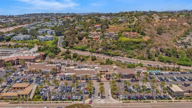 1117 Solana Dr., Del Mar, CA 92014