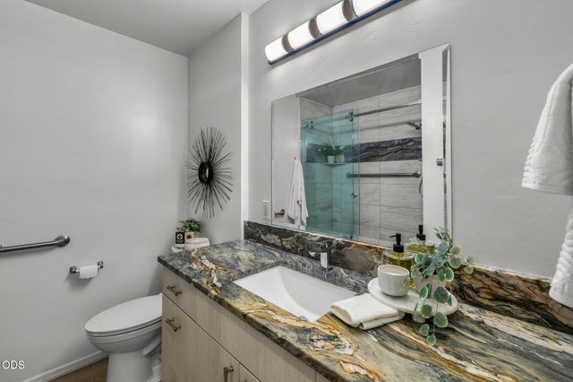 647 NE Lafayette Avenue A, B, Bend, OR 97701