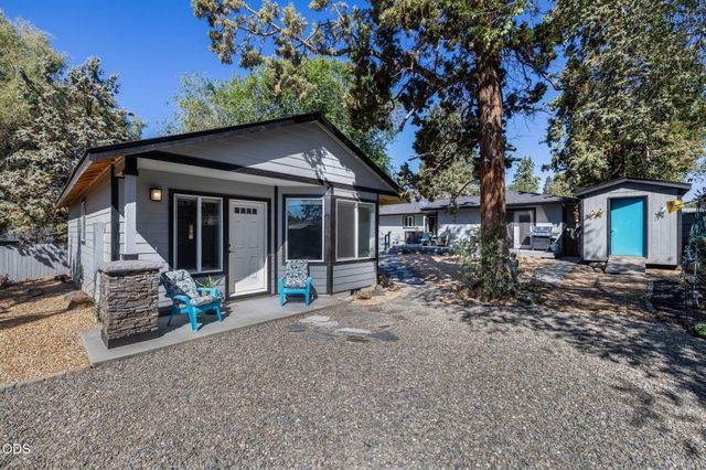 647 NE Lafayette Avenue A, B, Bend, OR 97701