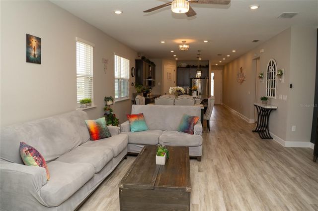 1932 CHICKASAW BOULEVARD, Davenport, FL 33837