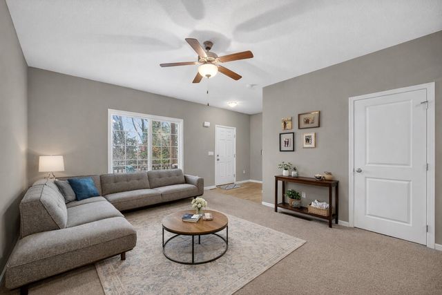 535 Canterbury Place, Norwalk, IA 50211