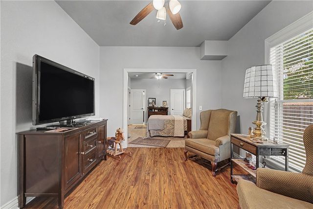4295 W Coneflower Place, Fayetteville, AR 72704