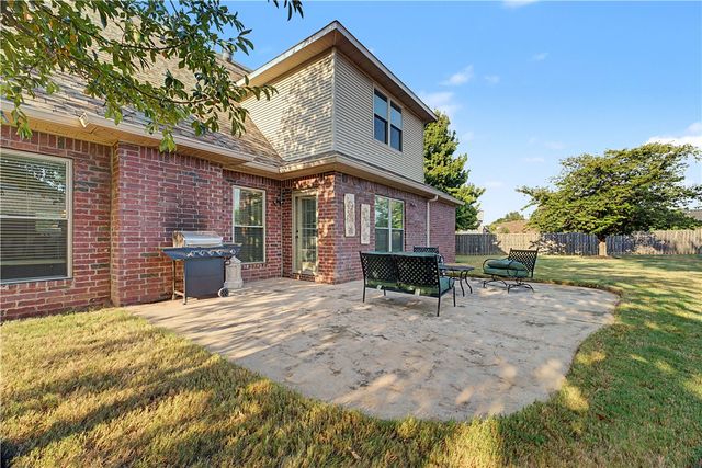 4295 W Coneflower Place, Fayetteville, AR 72704