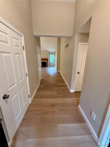 1920 Hawksbill, Belleville, IL 62223