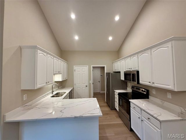 1920 Hawksbill, Belleville, IL 62223