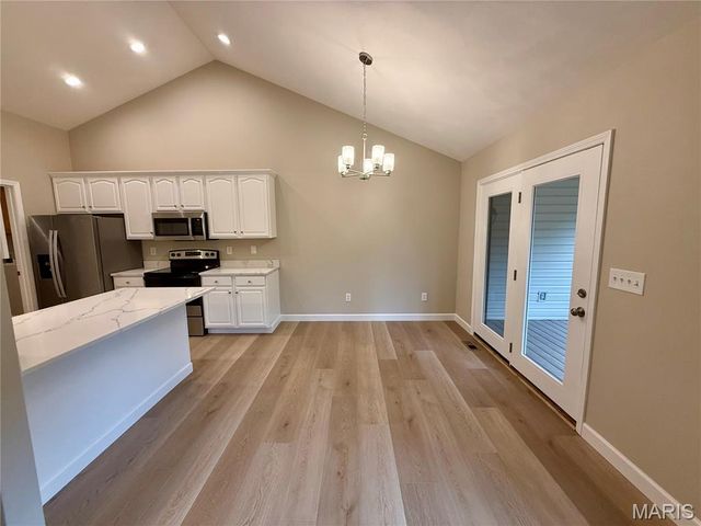 1920 Hawksbill, Belleville, IL 62223