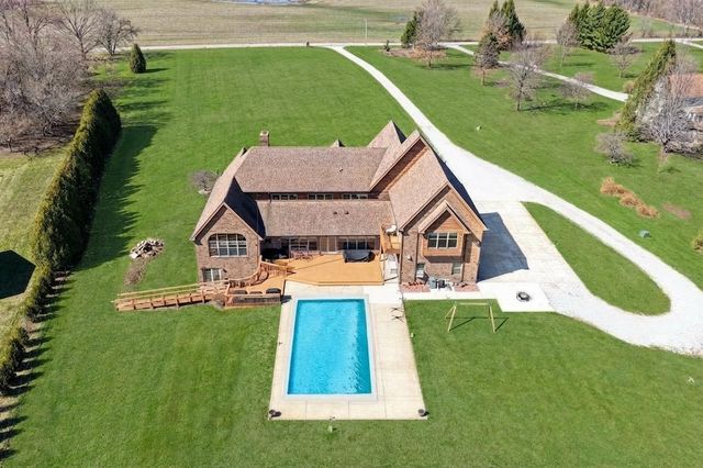 1137 N 475 E, Chesterton, IN 46304