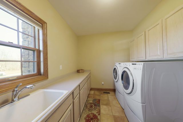 1137 N 475 E, Chesterton, IN 46304