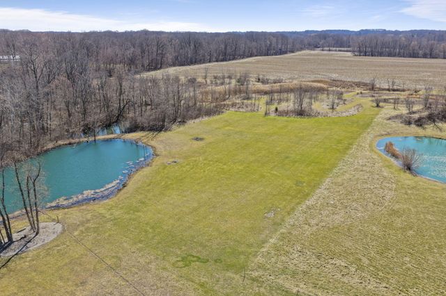 1137 N 475 E, Chesterton, IN 46304