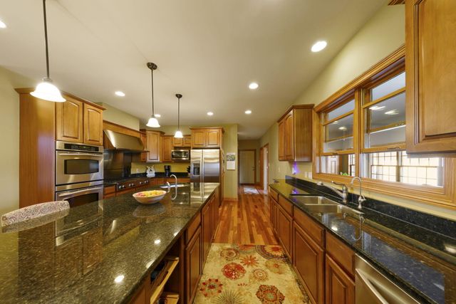 1137 N 475 E, Chesterton, IN 46304