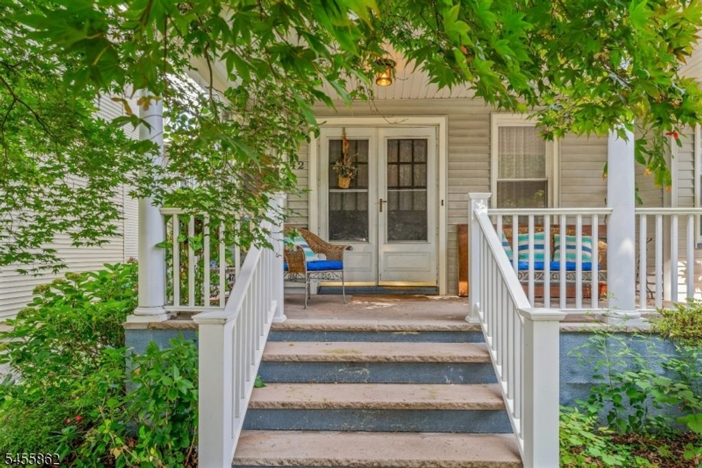 42 Donaldson Ave, Rutherford Boro, NJ 07070 — photo 3