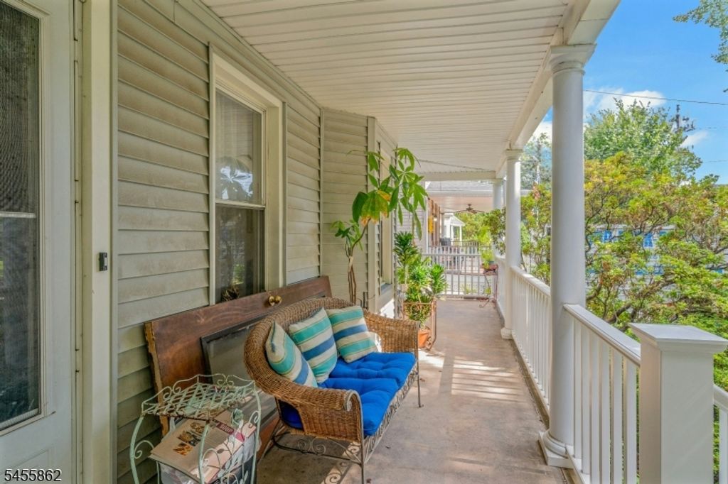 42 Donaldson Ave, Rutherford Boro, NJ 07070 — photo 5