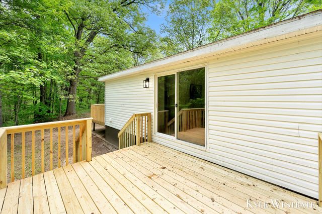 22866 Kendaville Road, Pierson, MI 49339