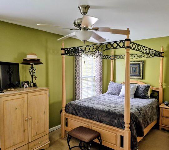 211 Hemingway Circle, Summerville, SC 29483